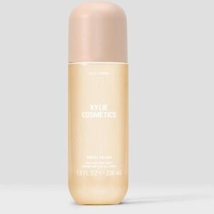 Kylie Cosmetics Sweet Éclair Mist in Soft Cream